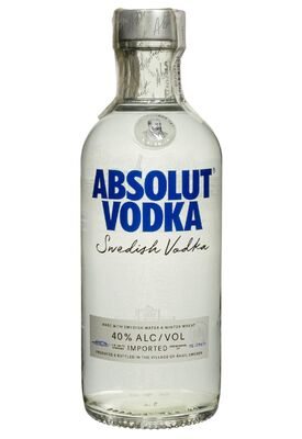 Водка ABSOLUT 0.5 л