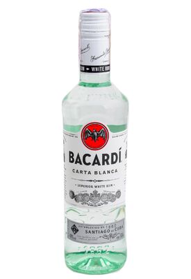 Ром Bacardi Carta Blanca 0,5 л