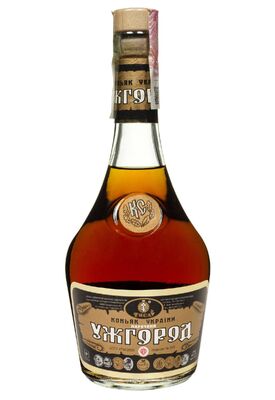 Коньяк УЖГОРОД марочный 10 лет 0.5 л